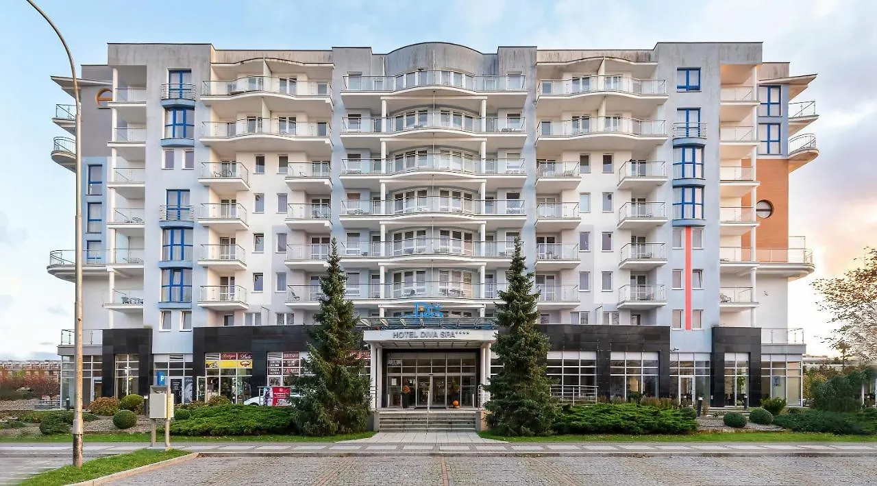 Apartments Kosciuszki Pool & Gym By Noclegi Renters Kolobrzeg